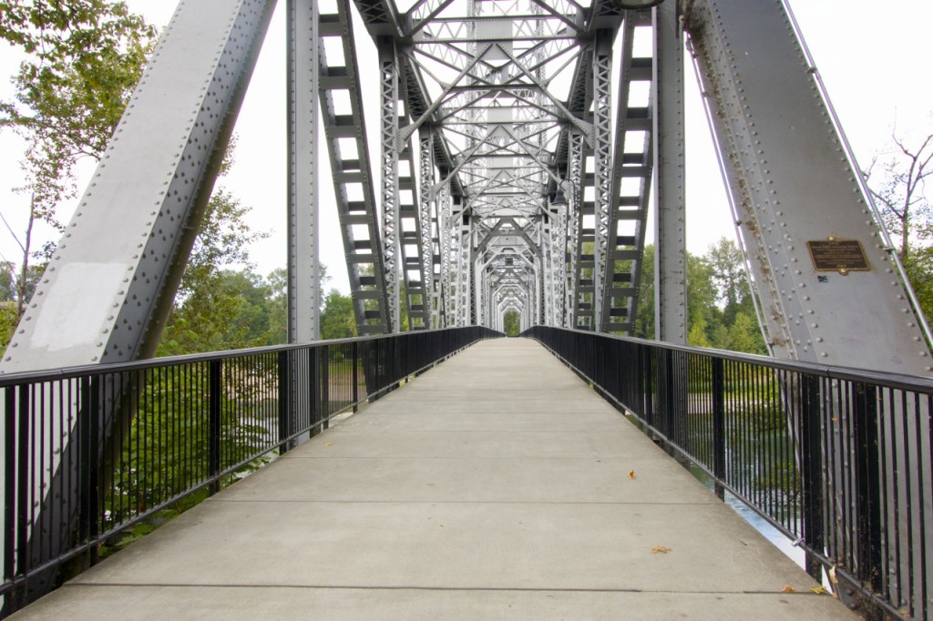 Riverfront Park, Routes to Walk or Run in Salem, Oregon | Intentional Travelers