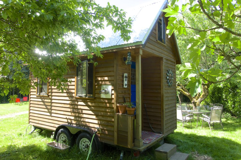 Our Tiny House-Sit: Trying Tiny On For Size