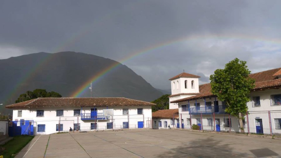 school in Peru. Volunteer Abroad Profile: Jesuit Volunteer Corps International | Intentional Travelers