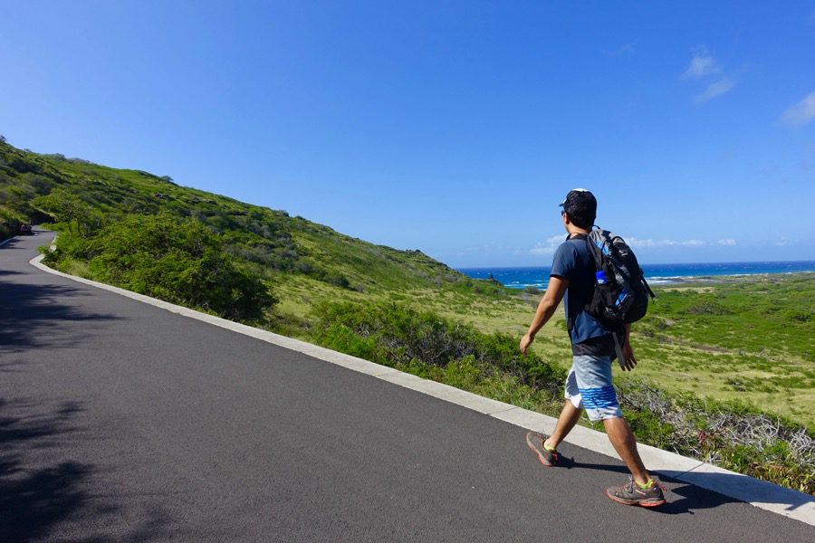 Makapu'u Lighthouse and Tidepools hike on Oahu, Hawaii | Intentional Travelers