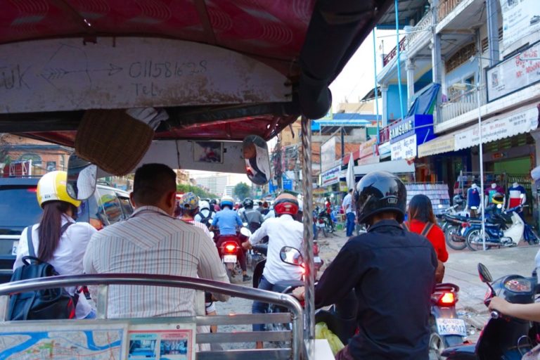 A Guide to Transportation in Phnom Penh, Cambodia