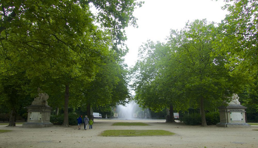 Parc de Bruxelles | Self-Guided Walking Tour of Brussels, Belgium | Intentional Travelers