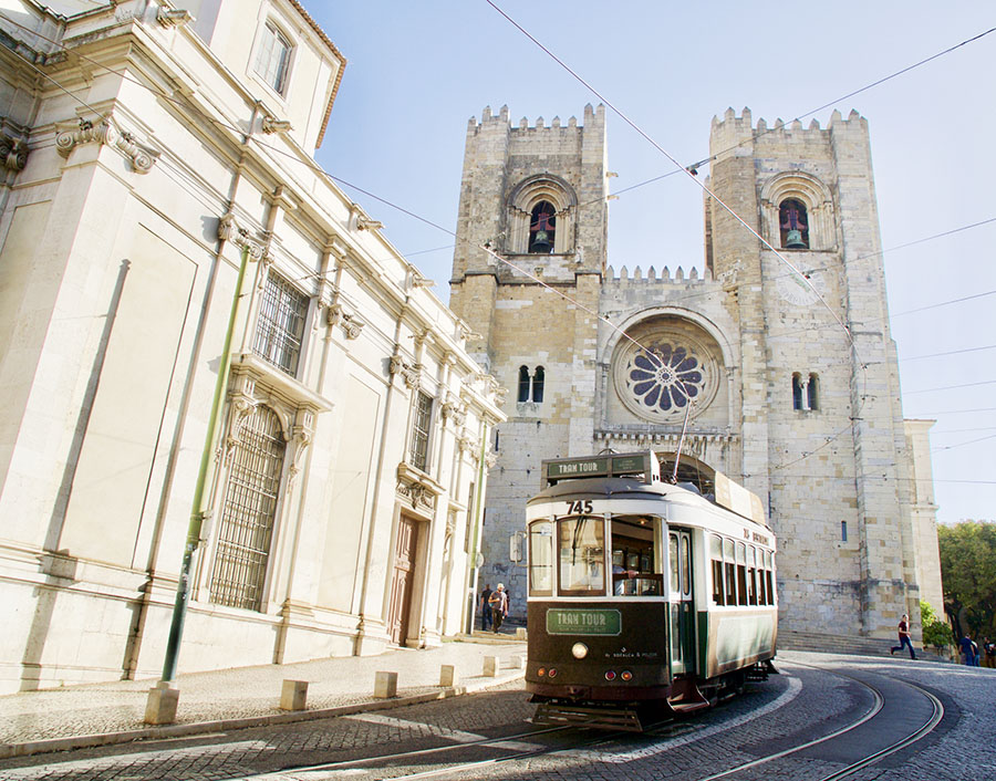 Cathedral and tram | Lisbon City Card review and best uses