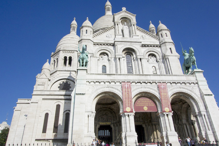 Sacre Coeur | Montmartre, Orsay, and the Impressionists Walking Tour, Paris, France | Intentional Travelers