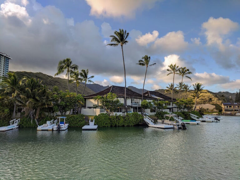 Where to Stay in Honolulu: Best Areas Outside of Waikiki