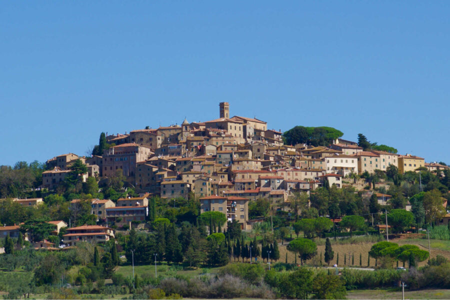 Casale Marittimo hilltop Tuscan village