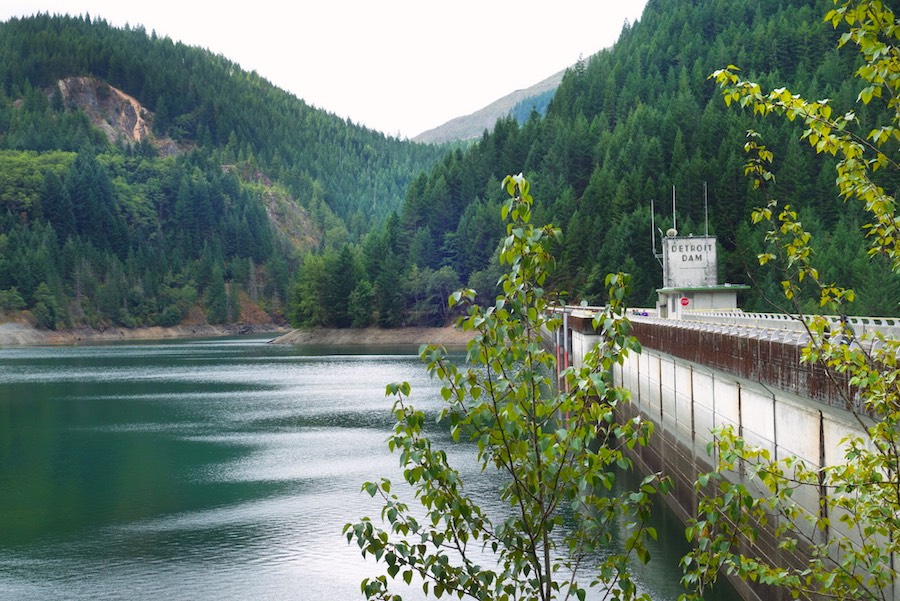 Detroit Dam Rosie Mountain Coffee House - Central Oregon Road Trip Stops