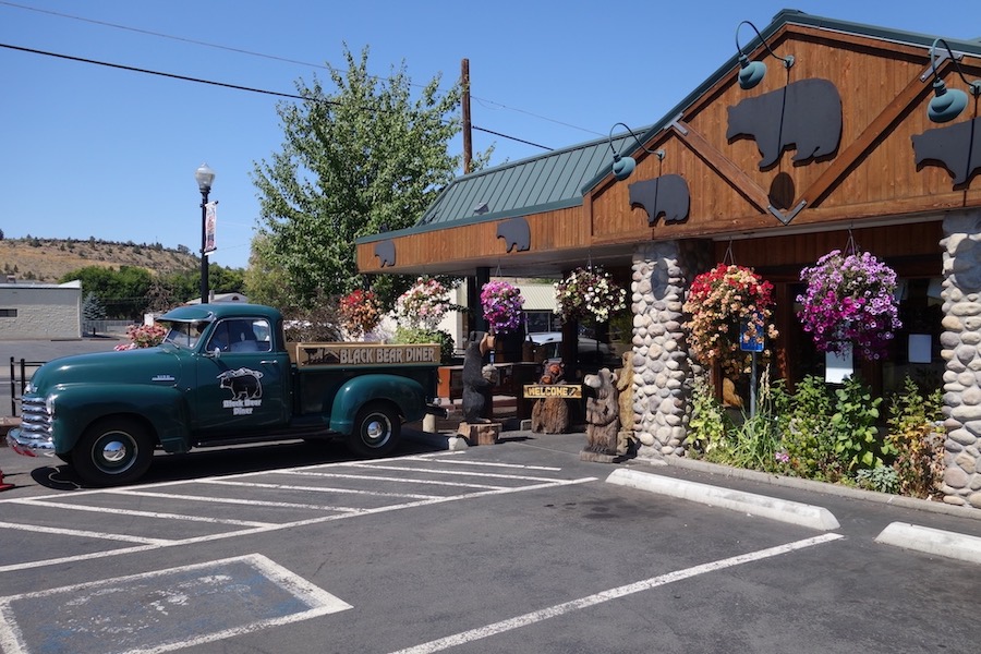 Black Bear Diner, Madras - Central Oregon Road Trip Stops