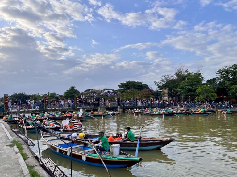 tourist boats on Hoi An river